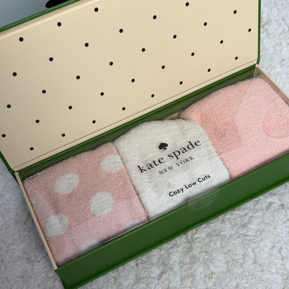 Kate Spade New York  Gift set 3 pair sock cozy - Picture 4 of 4